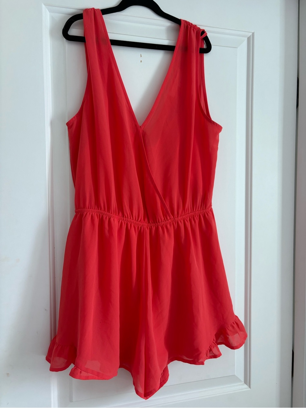 Astr Sleeveless Red V-Neck Romper